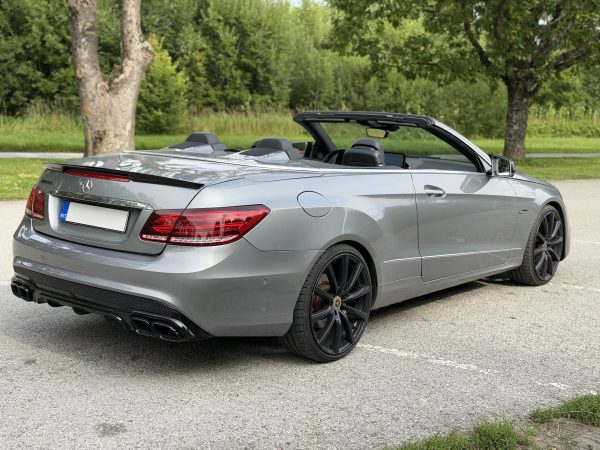 Mercedes-Benz E Cabrio